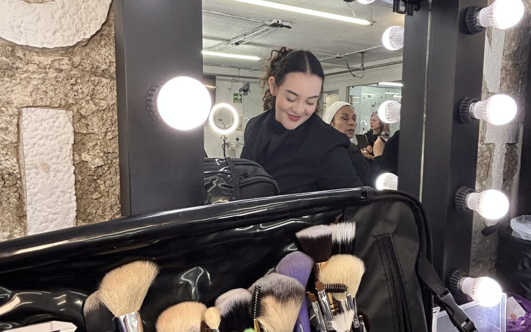 Maquillador freelance exitoso: cómo empezar con bases sólidas