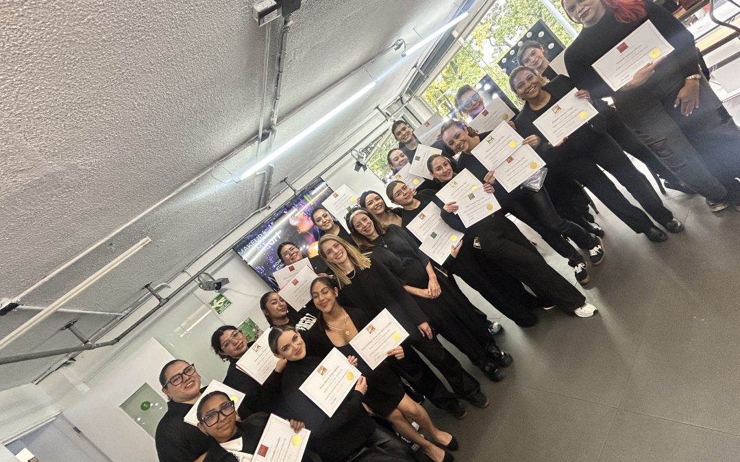 Certificaciones de maquillaje profesional en México: Lo que DEBES saber